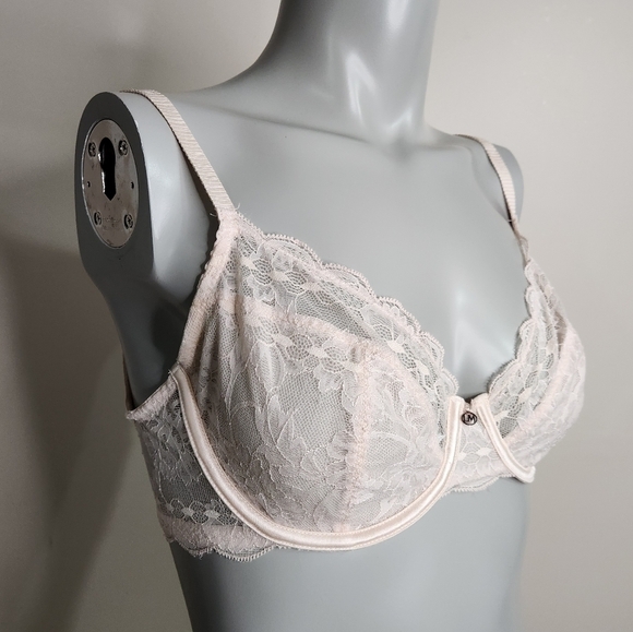 Le Mystere Peach Pink Deep V Lace Unpadded Sexy Bra Size 32 DDD/F - Picture 3 of 11
